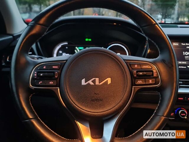 Черный Киа Niro, объемом двигателя 72 л и пробегом 11 тыс. км за 25999 $, фото 12 на Automoto.ua