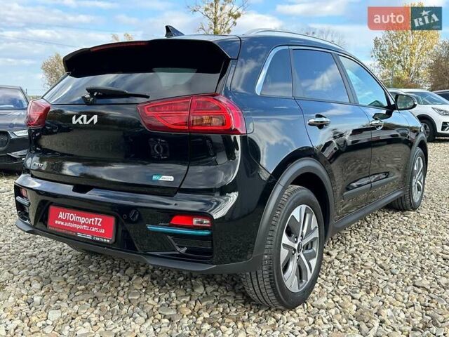 Чорний Кіа Niro, об'ємом двигуна 0 л та пробігом 29 тис. км за 22900 $, фото 29 на Automoto.ua