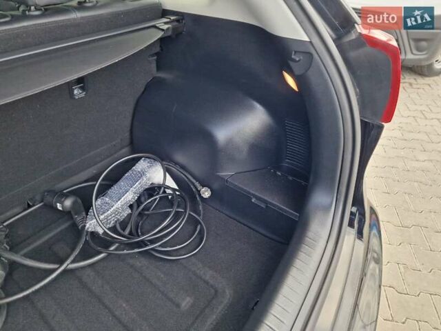 Кіа Niro 2022 у Вінниці на Automoto.ua Чорний Кіа Niro, об'ємом двигуна 0 л та пробігом 174 тис. км за 19600 $, фото 47 на Automoto.ua