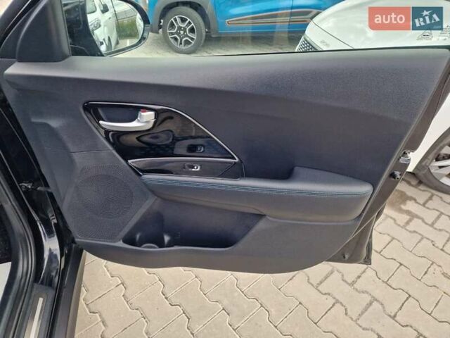 Кіа Niro 2022 у Вінниці на Automoto.ua Чорний Кіа Niro, об'ємом двигуна 0 л та пробігом 174 тис. км за 19600 $, фото 40 на Automoto.ua