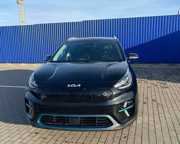 Чорний Кіа Niro, об'ємом двигуна 0 л та пробігом 72 тис. км за 22100 $, фото 2 на Automoto.ua