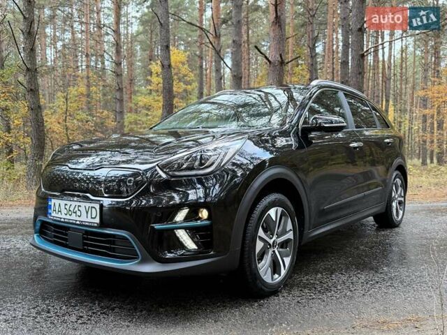 Киа Niro 2022 в Киеве на Automoto.ua Черный Киа Niro, объемом двигателя 0 л и пробегом 70 тыс. км за 22499 $, фото 35 на Automoto.ua