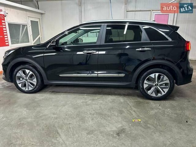 Черный Киа Niro, объемом двигателя 0 л и пробегом 12 тыс. км за 25400 $, фото 22 на Automoto.ua