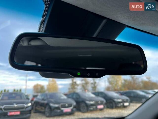 Черный Киа Niro, объемом двигателя 0 л и пробегом 29 тыс. км за 22900 $, фото 68 на Automoto.ua