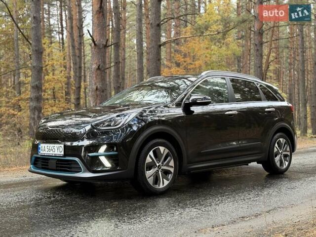 Киа Niro 2022 в Киеве на Automoto.ua Черный Киа Niro, объемом двигателя 0 л и пробегом 70 тыс. км за 22499 $, фото 24 на Automoto.ua