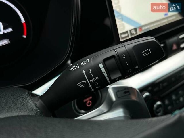 Черный Киа Niro, объемом двигателя 0 л и пробегом 39 тыс. км за 24900 $, фото 49 на Automoto.ua