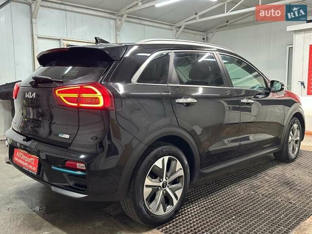 Черный Киа Niro, объемом двигателя 0 л и пробегом 84 тыс. км за 22900 $, фото 33 на Automoto.ua