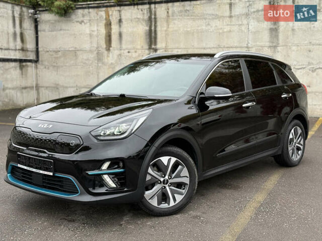 Чорний Кіа Niro, об'ємом двигуна 0 л та пробігом 108 тис. км за 21850 $, фото 17 на Automoto.ua