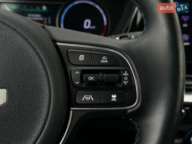 Черный Киа Niro, объемом двигателя 0 л и пробегом 12 тыс. км за 25400 $, фото 41 на Automoto.ua