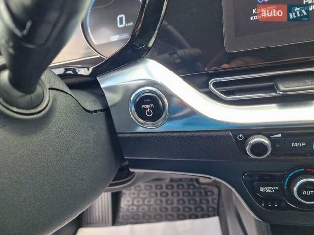 Кіа Niro 2022 у Вінниці на Automoto.ua Чорний Кіа Niro, об'ємом двигуна 0 л та пробігом 174 тис. км за 19600 $, фото 30 на Automoto.ua