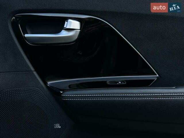 Черный Киа Niro, объемом двигателя 0 л и пробегом 29 тыс. км за 22900 $, фото 106 на Automoto.ua