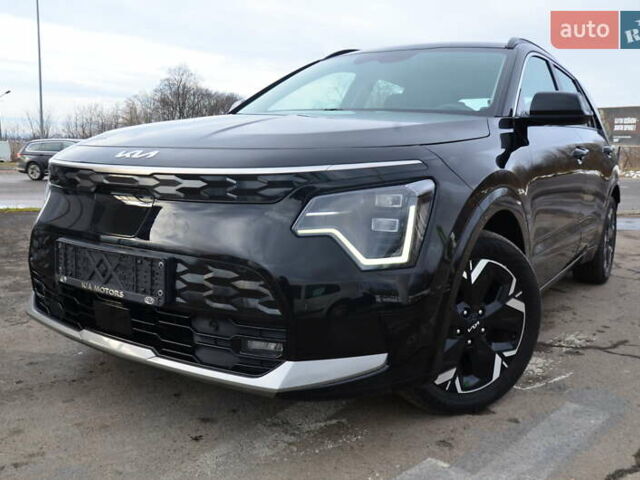 Черный Киа Niro, объемом двигателя 0 л и пробегом 67 тыс. км за 24150 $, фото 4 на Automoto.ua