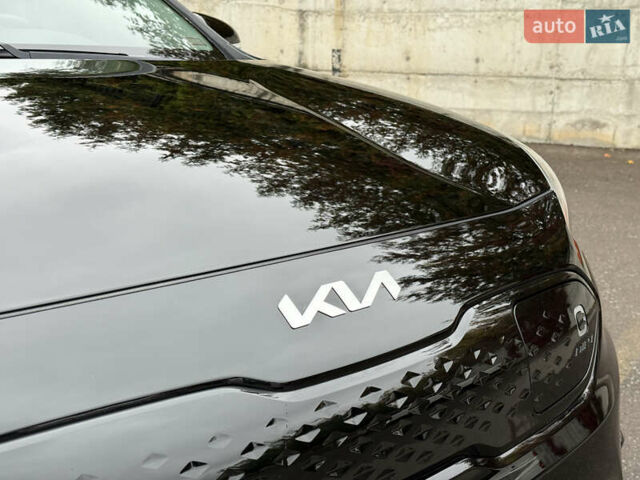 Чорний Кіа Niro, об'ємом двигуна 0 л та пробігом 108 тис. км за 21850 $, фото 11 на Automoto.ua