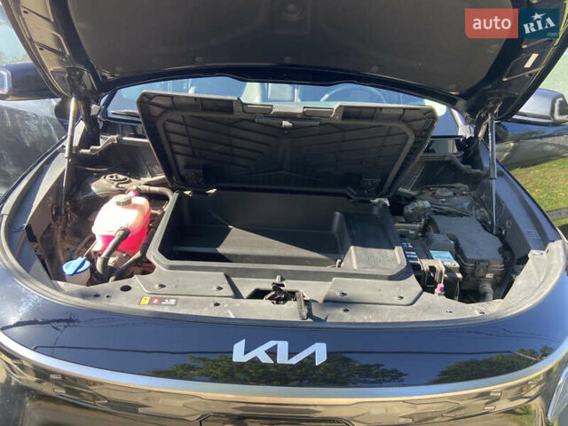 Черный Киа Niro, объемом двигателя 0 л и пробегом 121 тыс. км за 24777 $, фото 21 на Automoto.ua