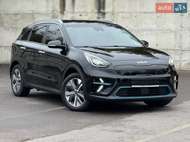 Чорний Кіа Niro, об'ємом двигуна 0 л та пробігом 108 тис. км за 21850 $, фото 1 на Automoto.ua