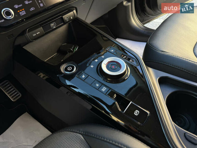 Черный Киа Niro, объемом двигателя 0 л и пробегом 61 тыс. км за 25950 $, фото 60 на Automoto.ua