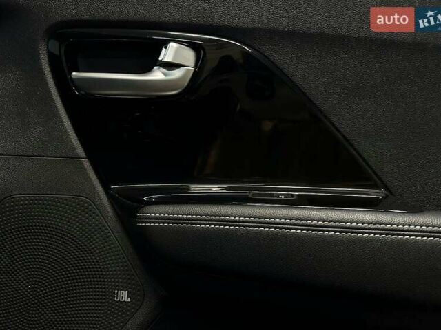 Черный Киа Niro, объемом двигателя 0 л и пробегом 84 тыс. км за 22900 $, фото 114 на Automoto.ua