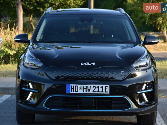 Черный Киа Niro, объемом двигателя 0 л и пробегом 35 тыс. км за 24399 $, фото 1 на Automoto.ua