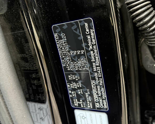 Чорний Кіа Niro, об'ємом двигуна 0 л та пробігом 108 тис. км за 21850 $, фото 39 на Automoto.ua