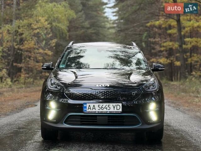 Киа Niro 2022 в Киеве на Automoto.ua Черный Киа Niro, объемом двигателя 0 л и пробегом 70 тыс. км за 22499 $, фото 42 на Automoto.ua