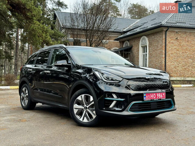 Черный Киа Niro, объемом двигателя 0 л и пробегом 54 тыс. км за 24300 $, фото 3 на Automoto.ua