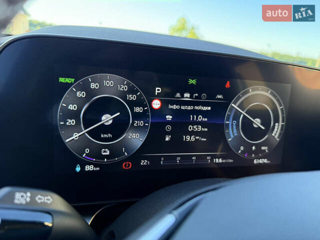 Черный Киа Niro, объемом двигателя 0 л и пробегом 61 тыс. км за 25950 $, фото 92 на Automoto.ua