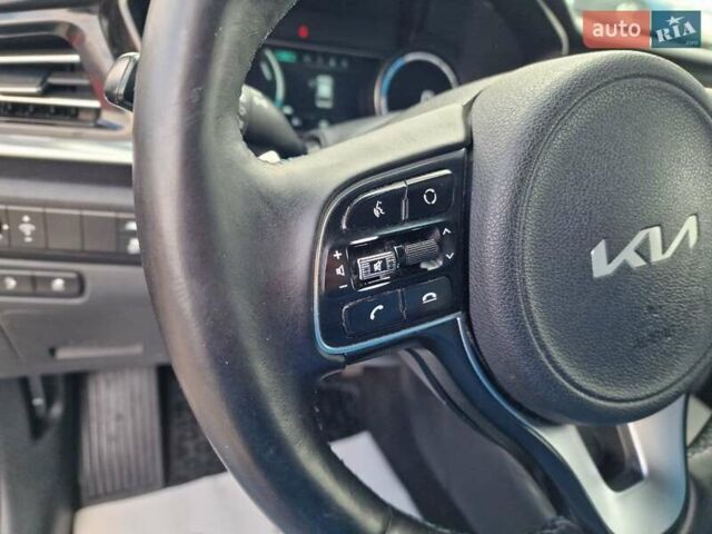 Кіа Niro 2022 у Вінниці на Automoto.ua Чорний Кіа Niro, об'ємом двигуна 0 л та пробігом 174 тис. км за 19600 $, фото 26 на Automoto.ua