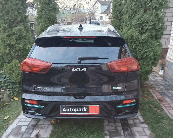 Черный Киа Niro, объемом двигателя 0 л и пробегом 125 тыс. км за 21800 $, фото 27 на Automoto.ua