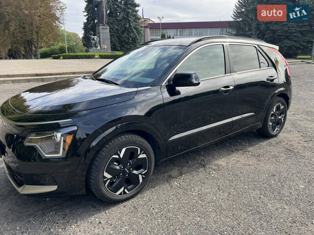 Чорний Кіа Niro, об'ємом двигуна 0 л та пробігом 150 тис. км за 21500 $, фото 8 на Automoto.ua