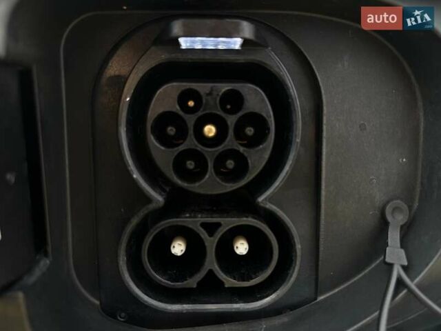 Чорний Кіа Niro, об'ємом двигуна 0 л та пробігом 29 тис. км за 22900 $, фото 38 на Automoto.ua