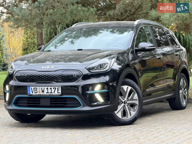 Чорний Кіа Niro, об'ємом двигуна 0 л та пробігом 80 тис. км за 22400 $, фото 8 на Automoto.ua