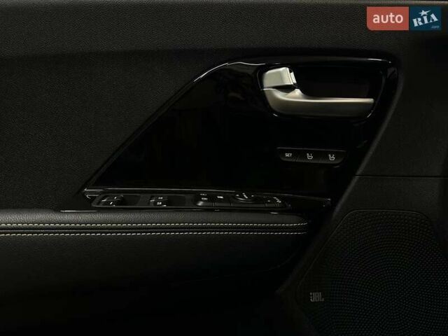 Черный Киа Niro, объемом двигателя 0 л и пробегом 84 тыс. км за 22900 $, фото 10 на Automoto.ua