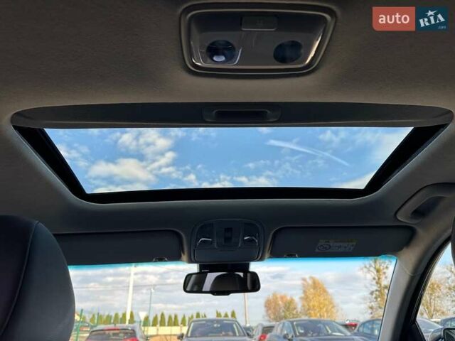 Черный Киа Niro, объемом двигателя 0 л и пробегом 29 тыс. км за 22900 $, фото 90 на Automoto.ua