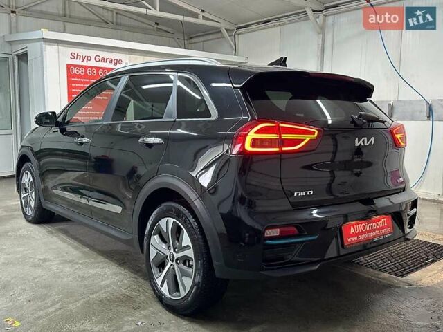 Черный Киа Niro, объемом двигателя 0 л и пробегом 12 тыс. км за 25400 $, фото 23 на Automoto.ua