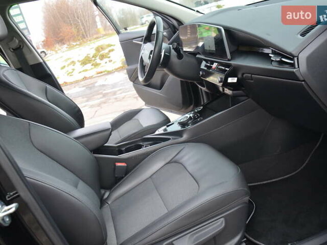 Черный Киа Niro, объемом двигателя 0 л и пробегом 67 тыс. км за 24150 $, фото 67 на Automoto.ua