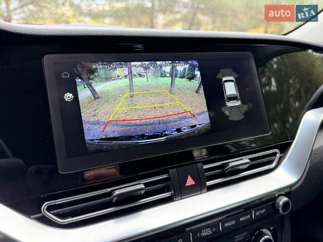 Чорний Кіа Niro, об'ємом двигуна 0 л та пробігом 80 тис. км за 22400 $, фото 28 на Automoto.ua