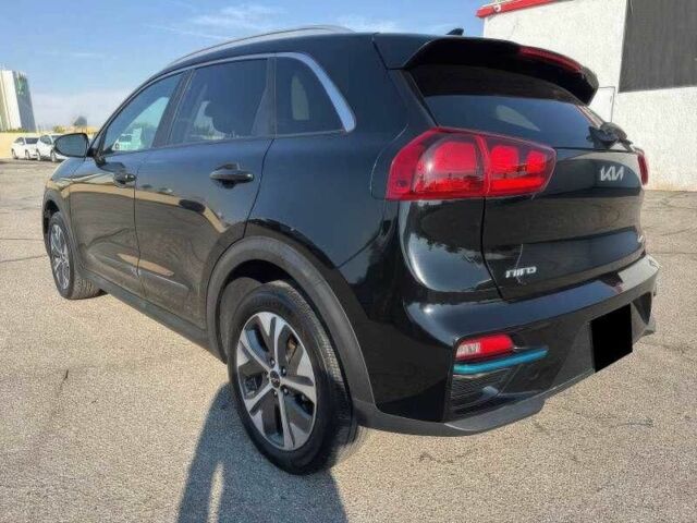 Кіа Niro 2022 у Кропивницькому (Кіровограді) на Automoto.ua Чорний Кіа Niro, об'ємом двигуна 0 л та пробігом 45 тис. км за 13200 $, фото 4 на Automoto.ua