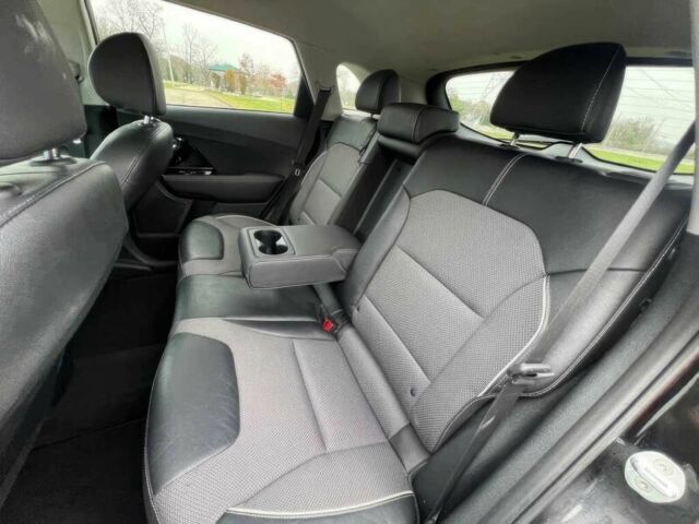 Черный Киа Niro, объемом двигателя 0 л и пробегом 16 тыс. км за 15600 $, фото 11 на Automoto.ua
