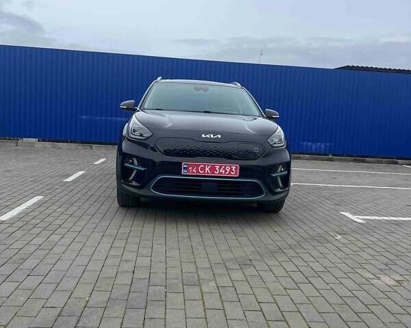 Чорний Кіа Niro, об'ємом двигуна 0 л та пробігом 72 тис. км за 22100 $, фото 15 на Automoto.ua