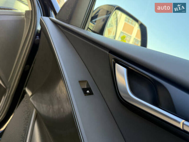Черный Киа Niro, объемом двигателя 0 л и пробегом 61 тыс. км за 25950 $, фото 74 на Automoto.ua