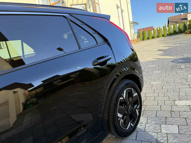 Черный Киа Niro, объемом двигателя 0 л и пробегом 61 тыс. км за 25950 $, фото 24 на Automoto.ua