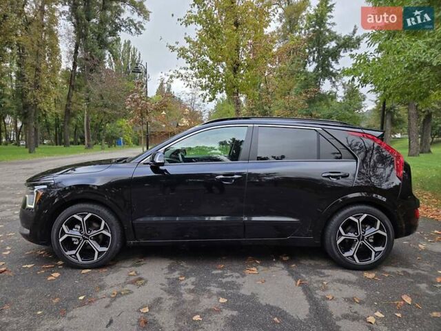 Черный Киа Niro, объемом двигателя 1.58 л и пробегом 97 тыс. км за 25500 $, фото 5 на Automoto.ua