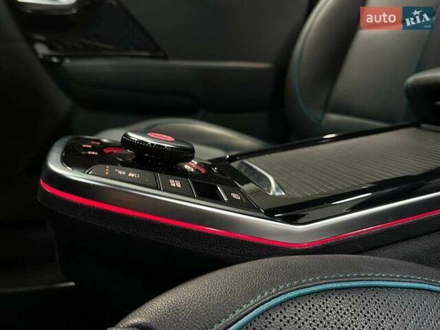 Черный Киа Niro, объемом двигателя 0 л и пробегом 12 тыс. км за 25400 $, фото 66 на Automoto.ua