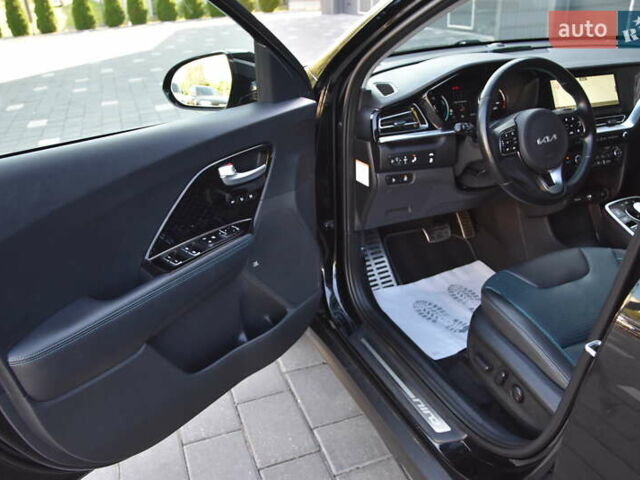 Черный Киа Niro, объемом двигателя 0 л и пробегом 35 тыс. км за 24399 $, фото 10 на Automoto.ua