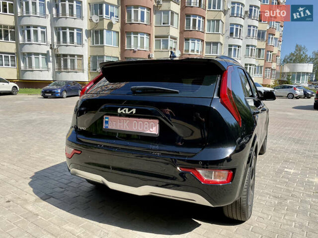 Чорний Кіа Niro, об'ємом двигуна 0 л та пробігом 49 тис. км за 24700 $, фото 19 на Automoto.ua
