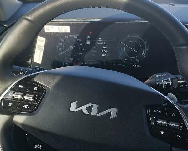 Черный Киа Niro, объемом двигателя 0 л и пробегом 30 тыс. км за 22900 $, фото 17 на Automoto.ua