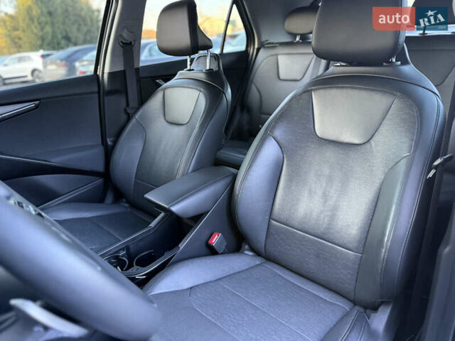 Чорний Кіа Niro, об'ємом двигуна 0 л та пробігом 63 тис. км за 28500 $, фото 72 на Automoto.ua