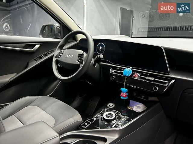 Черный Киа Niro, объемом двигателя 0 л и пробегом 2 тыс. км за 27300 $, фото 22 на Automoto.ua