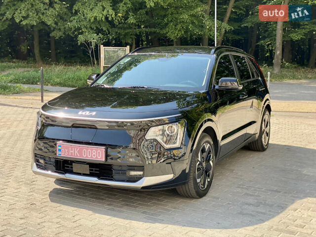 Чорний Кіа Niro, об'ємом двигуна 0 л та пробігом 49 тис. км за 24700 $, фото 4 на Automoto.ua