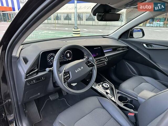 Черный Киа Niro, объемом двигателя 0 л и пробегом 13 тыс. км за 26900 $, фото 6 на Automoto.ua